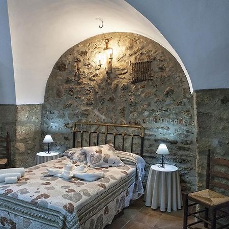 Apartamentos Rurales La Casa De Luis Santa Cruz de la Sierra Bilik gambar