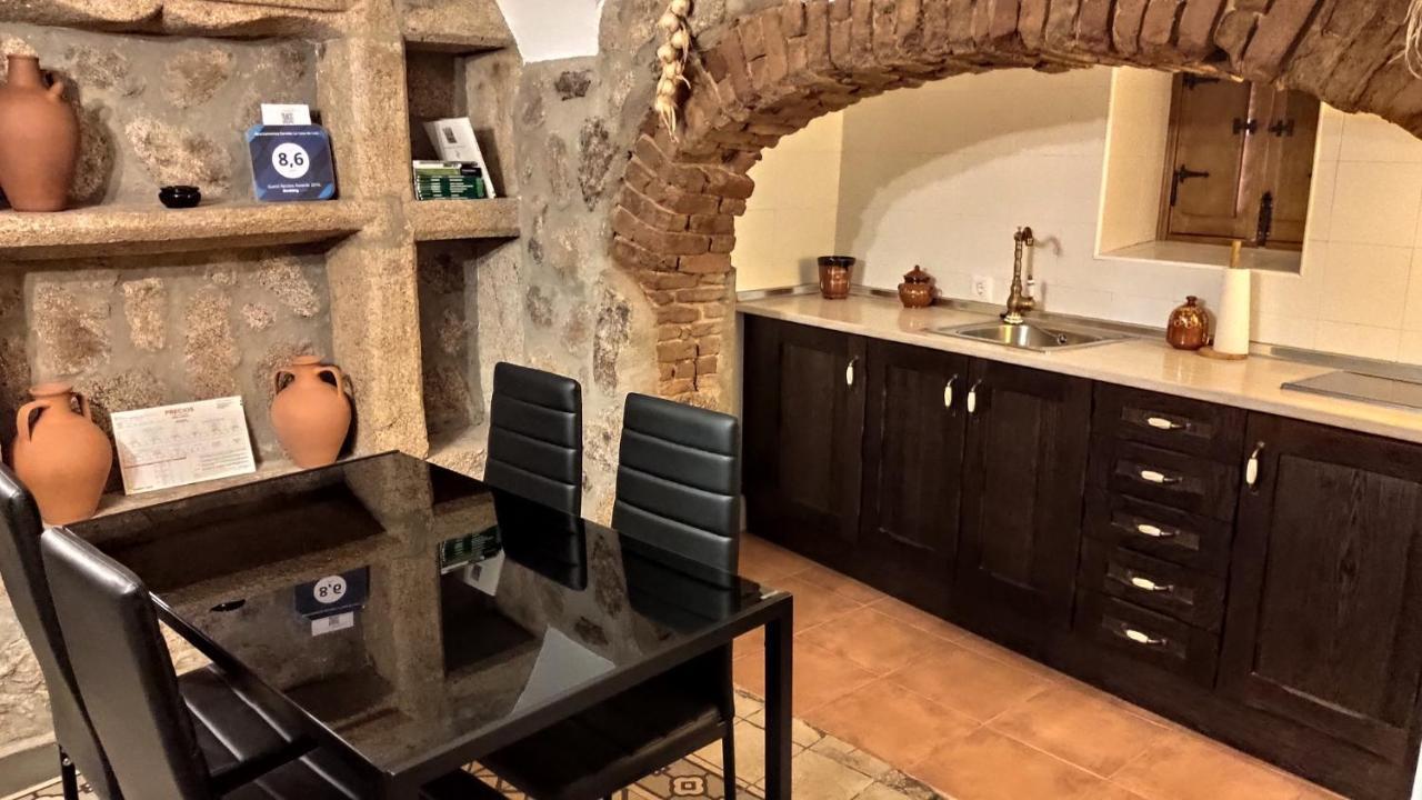 Apartamentos Rurales La Casa De Luis Santa Cruz de la Sierra Luaran gambar
