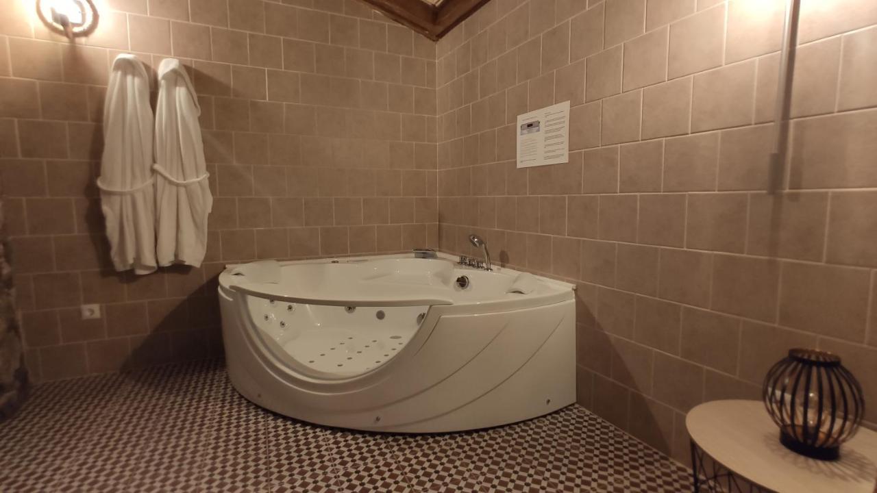 Apartamentos Rurales La Casa De Luis Santa Cruz de la Sierra Luaran gambar