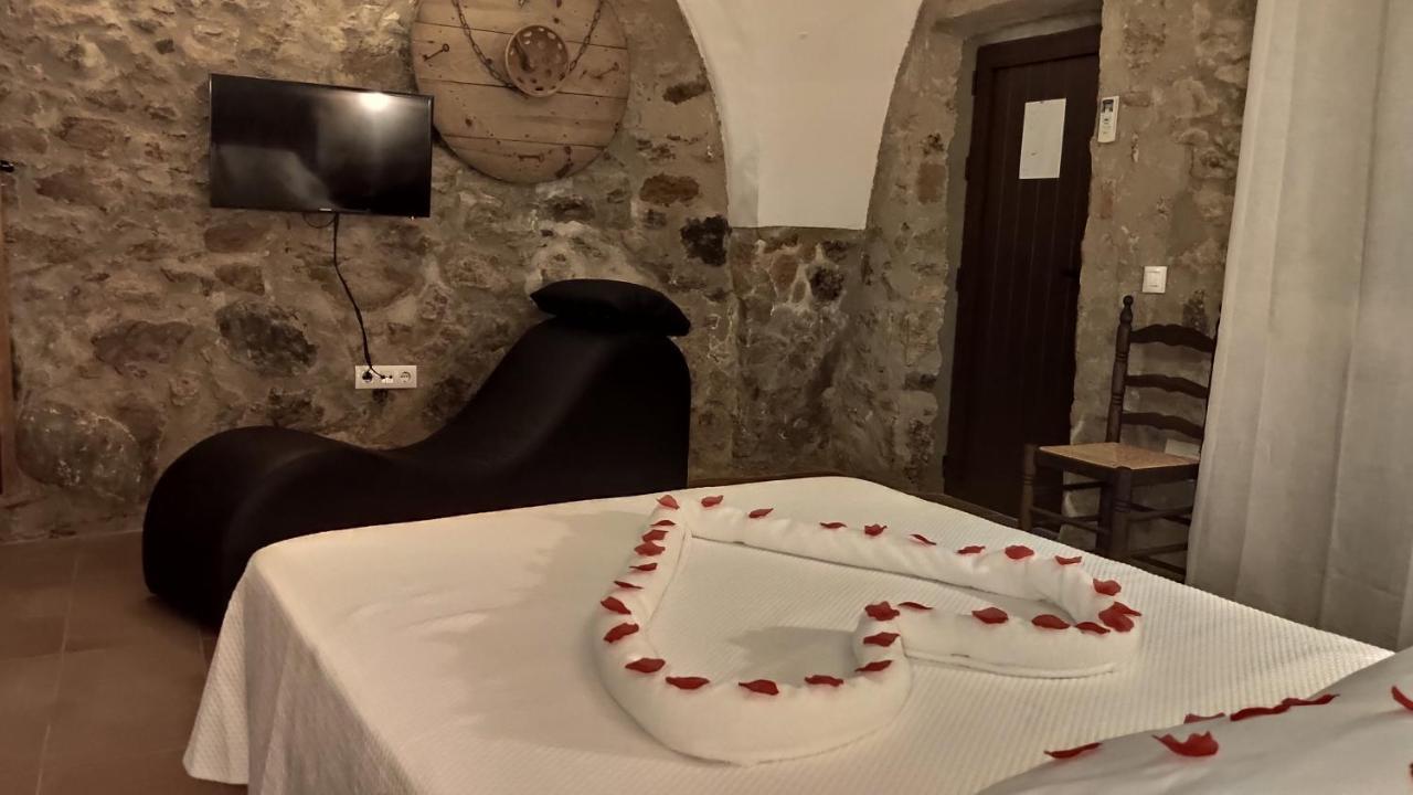 Apartamentos Rurales La Casa De Luis Santa Cruz de la Sierra Luaran gambar