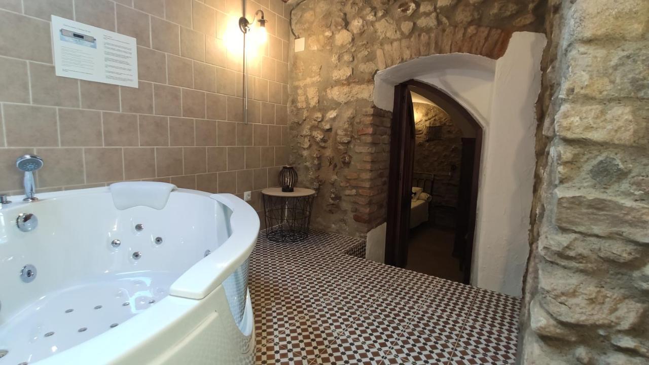 Apartamentos Rurales La Casa De Luis Santa Cruz de la Sierra Luaran gambar