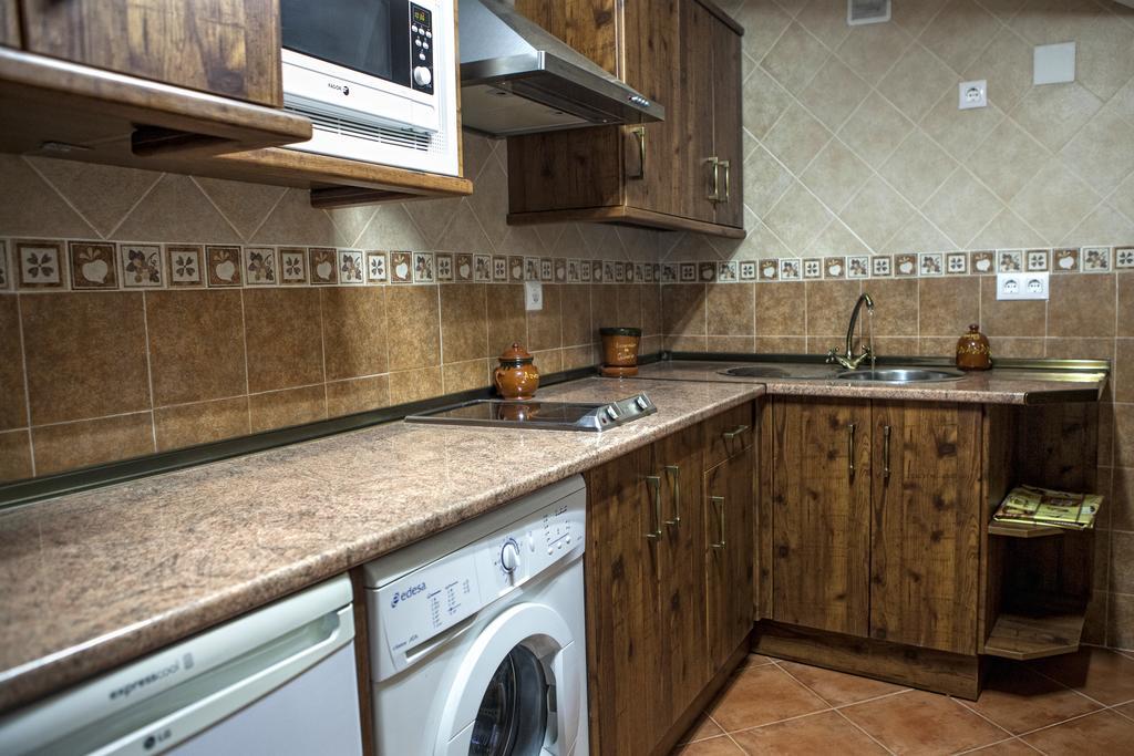 Apartamentos Rurales La Casa De Luis Santa Cruz de la Sierra Luaran gambar
